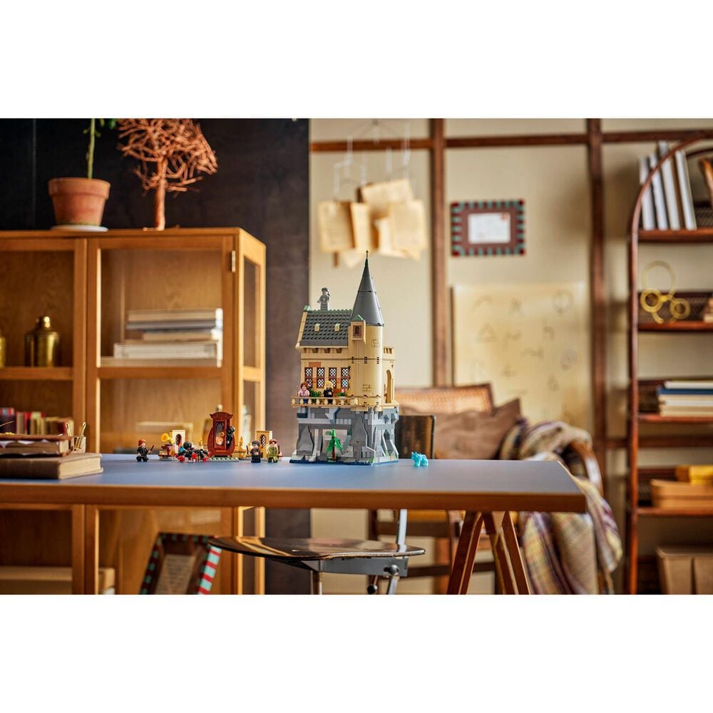 LEGO Harry Potter Hogwarts Castle - Hospital Wing Building Set, , large