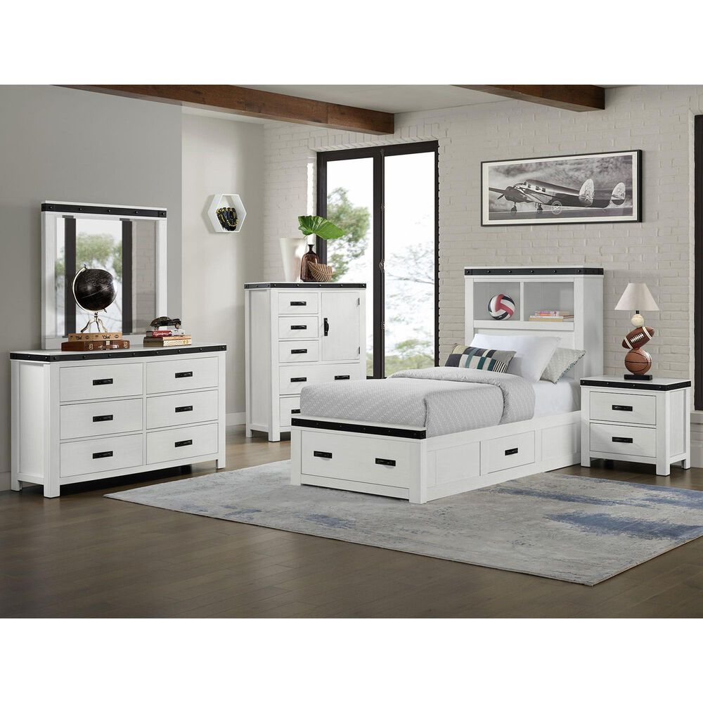 Mayberry Hill Wade 5-Drawer Door Chest in White, , large