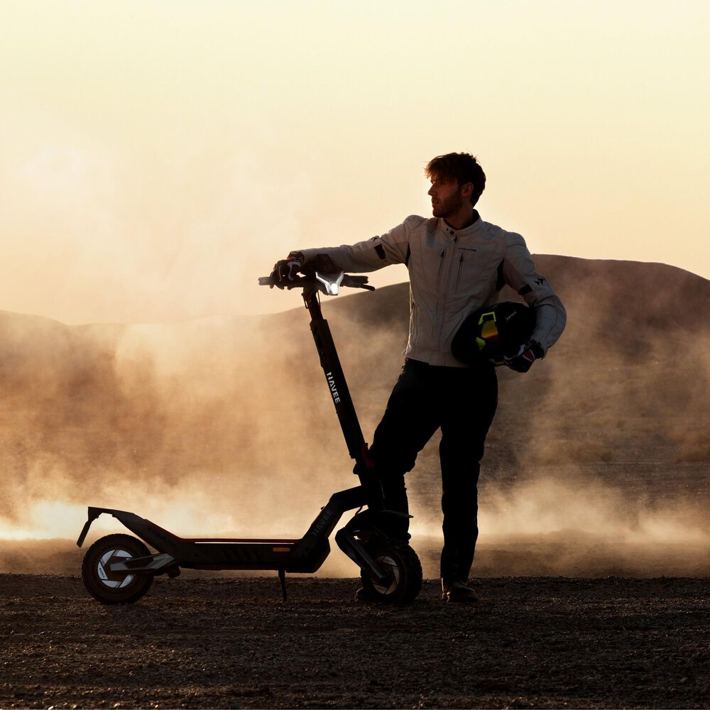 Navee XT5 Pro Electric Scooter in Black, , large