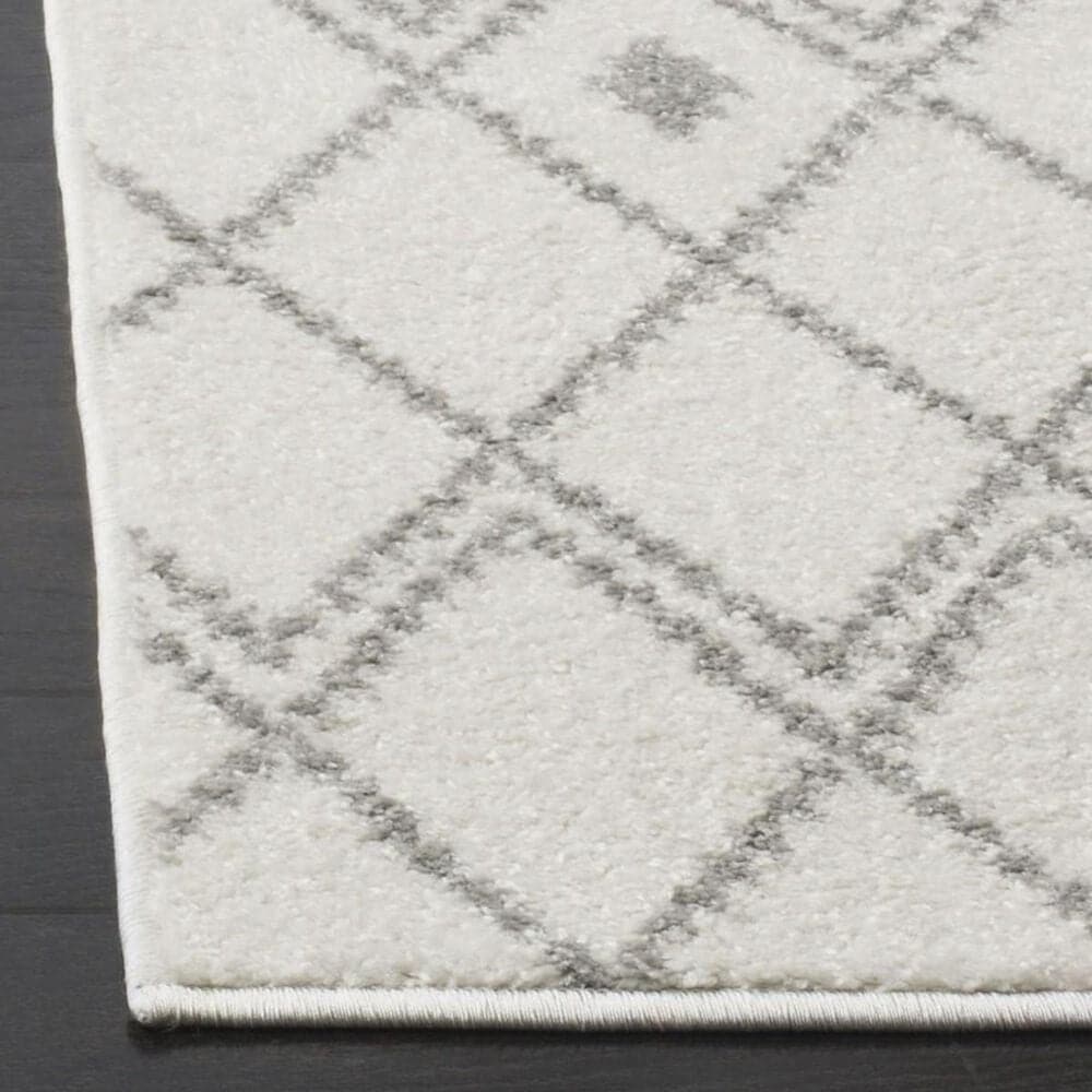 Safavieh Adirondack ADR132B-4 4&#39; x 6&#39; Ivory and Grey Area Rug, , large