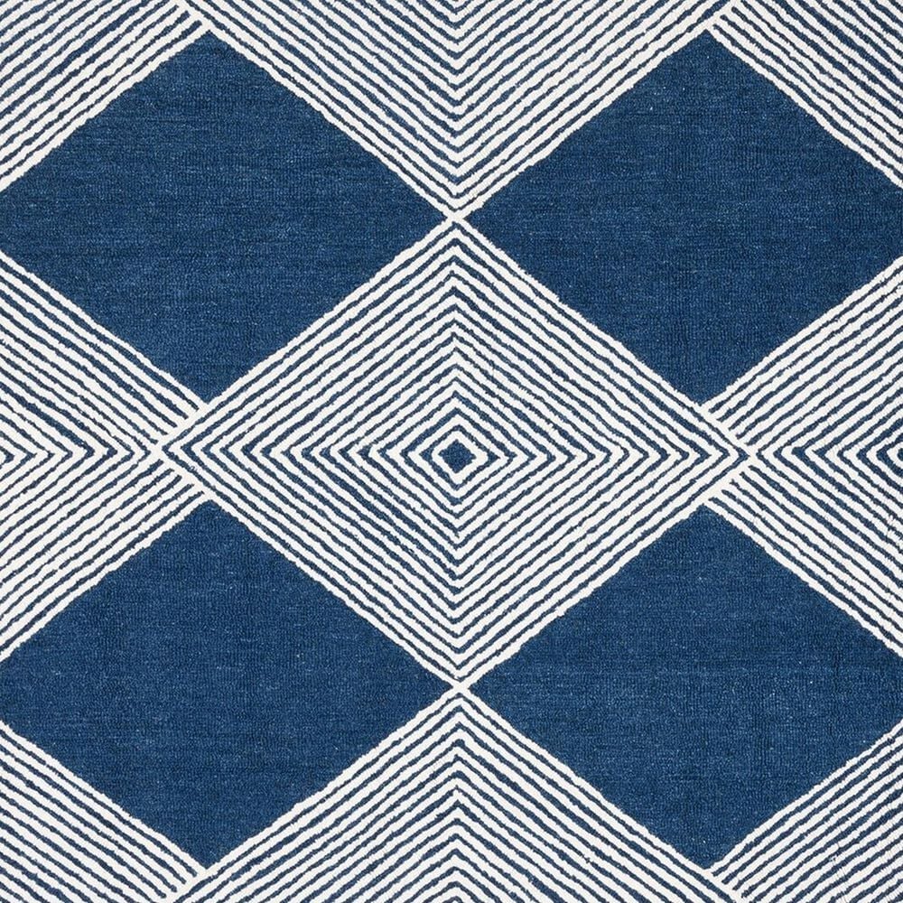 Safavieh Micro-Loop MLP618N 4&#39; x 6&#39; Navy and Ivory Area Rug, , large