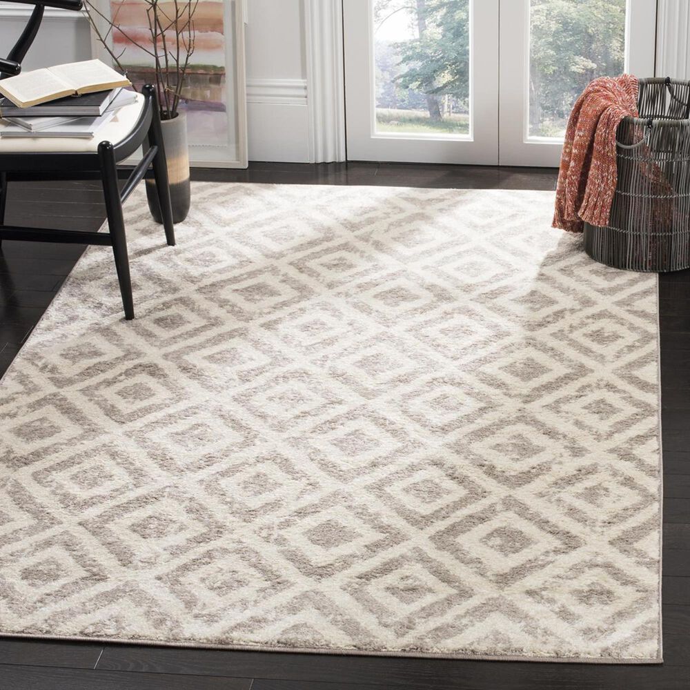 Safavieh Amsterdam AMS105A-4 4&#39; x 6&#39; Ivory/Mauve Area Rug, , large