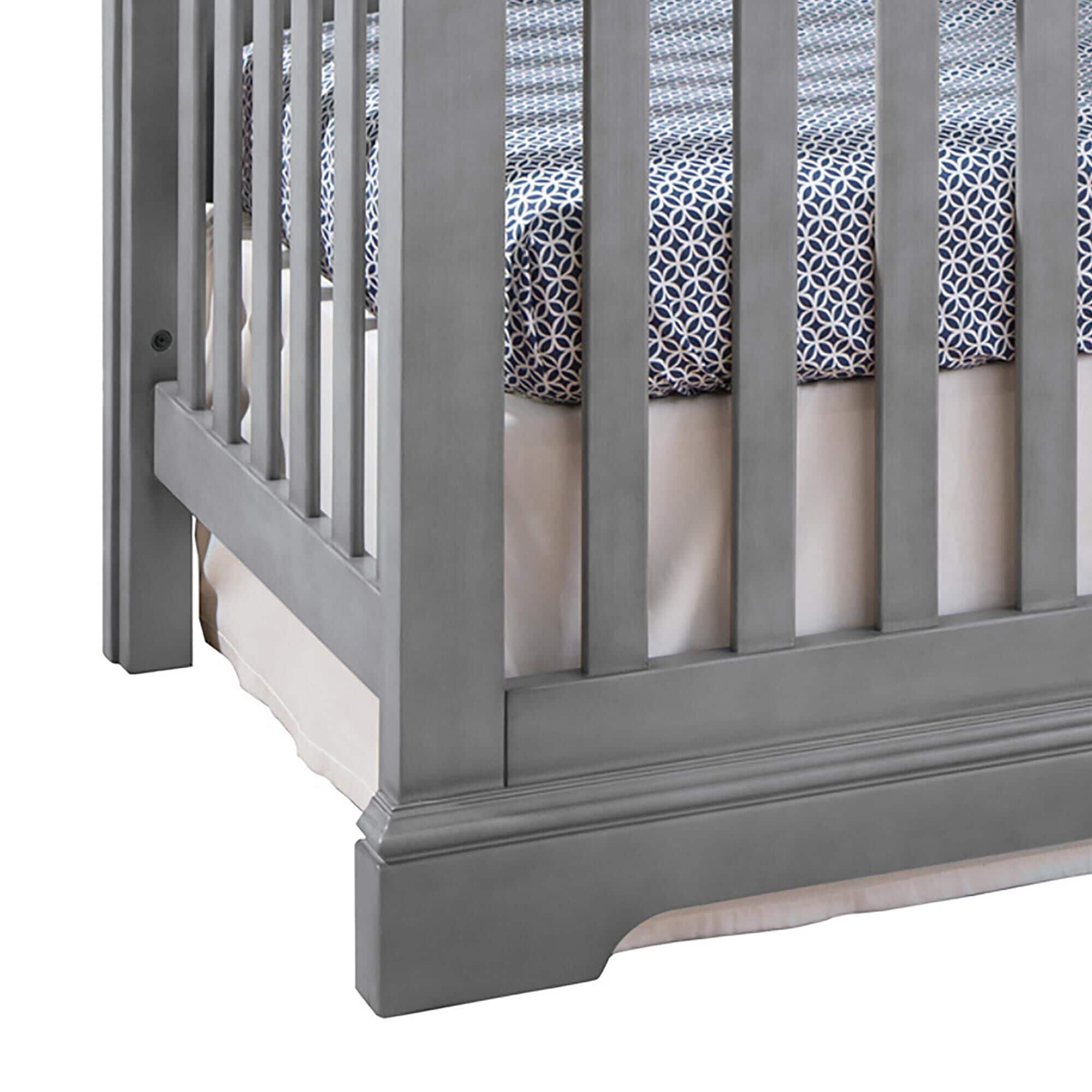 Eastern Shore Hanley Convertible Crib in Cloud NFM