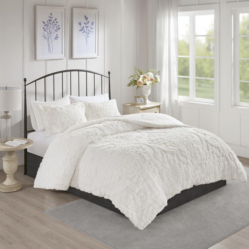 Hampton Park Viola 3-Piece Full/Queen Comforter Set in White, , large