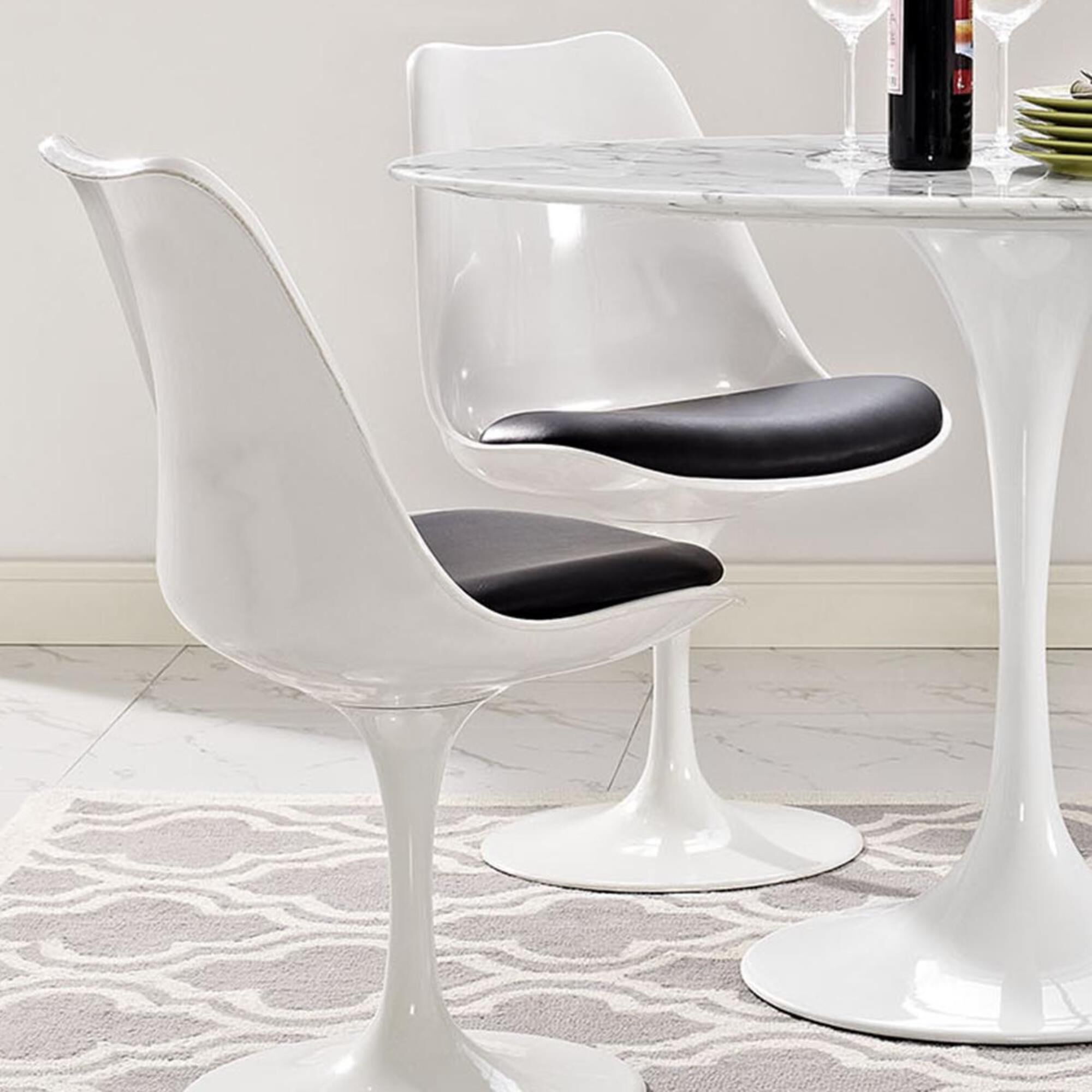 Lippa table outlet
