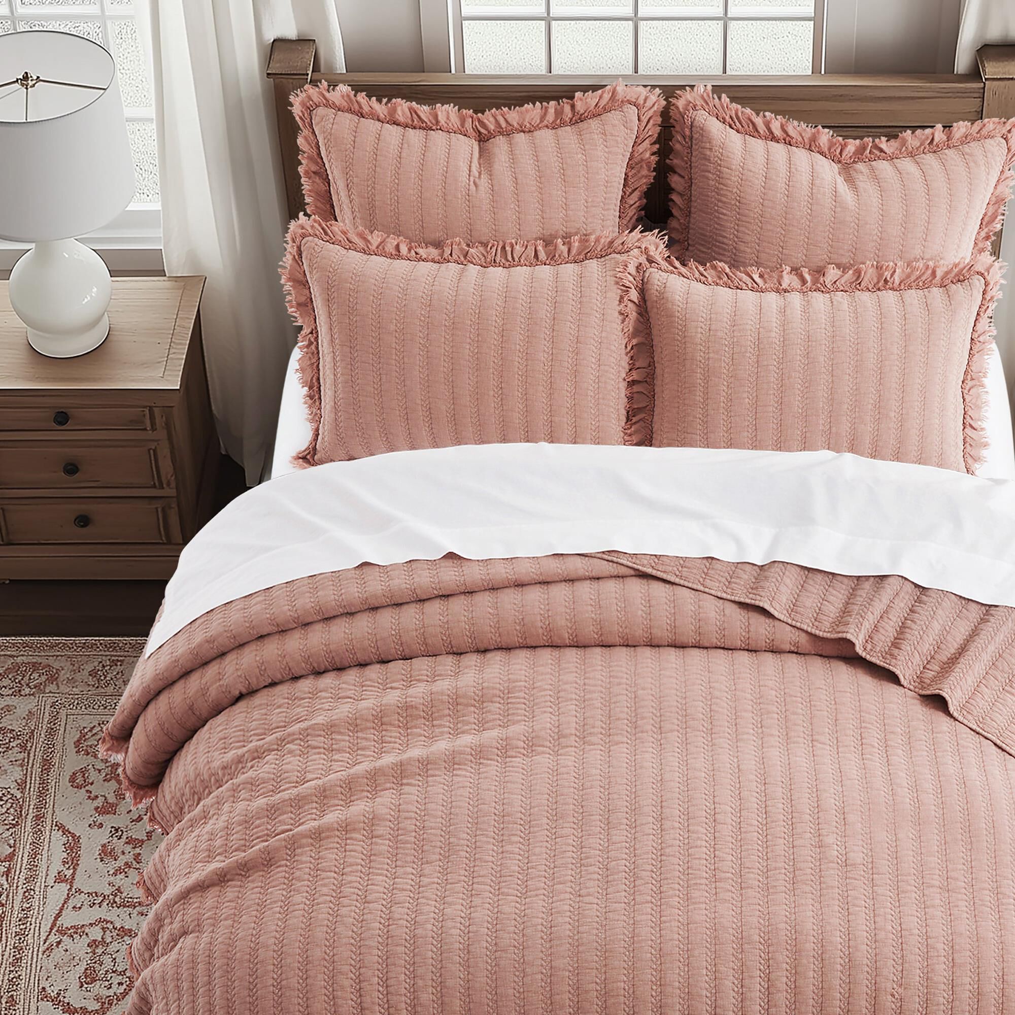 Levtex Wilhelmina 3-Piece Full/Queen Quilt Set in Dusty Rose