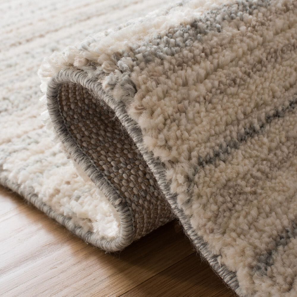 Safavieh Martha Stewart Lucia Shag MSR0787F 5&#39;1&quot; x 7&#39;6&quot; Light Grey and White Area Rug, , large