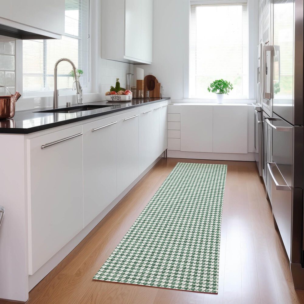 Dalyn Rug Company Hinton 2&#39;3&quot; x 12&#39; Green Indoor/Outdoor Runner, , large