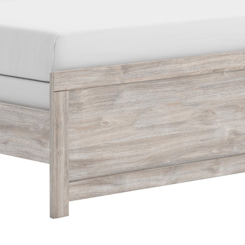 Ashley Broachmyn Queen Panel Bed in Gray, , large