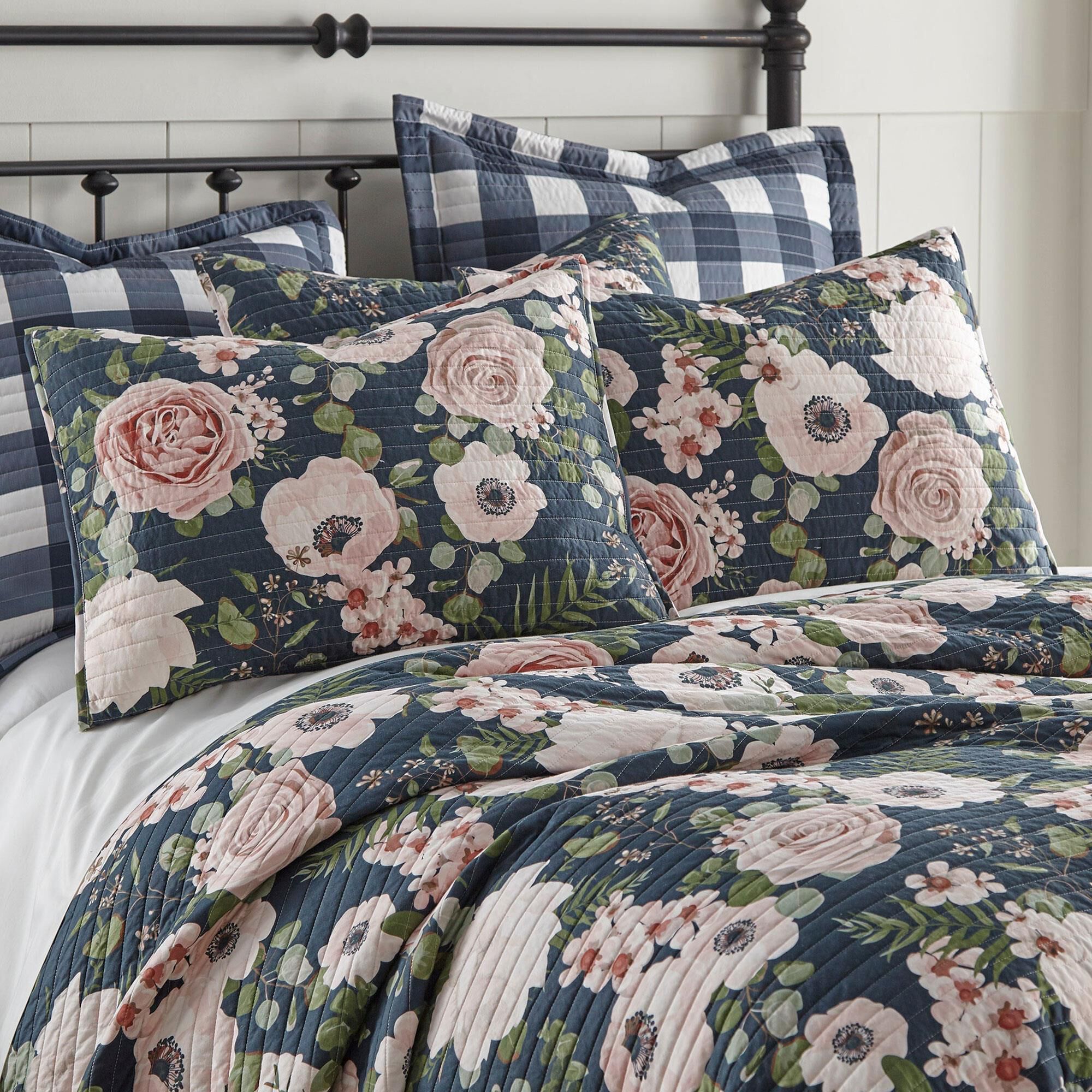 Levtex Fiori 3 Piece Full Queen Quilt Set in Multicolor NFM