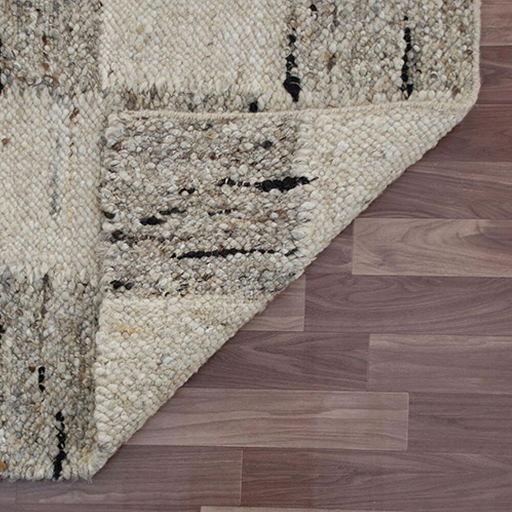 L&amp;R Resources Kingston Geometric 5&#39; x 7&#39;9&quot; White and Black Area Rug, , large