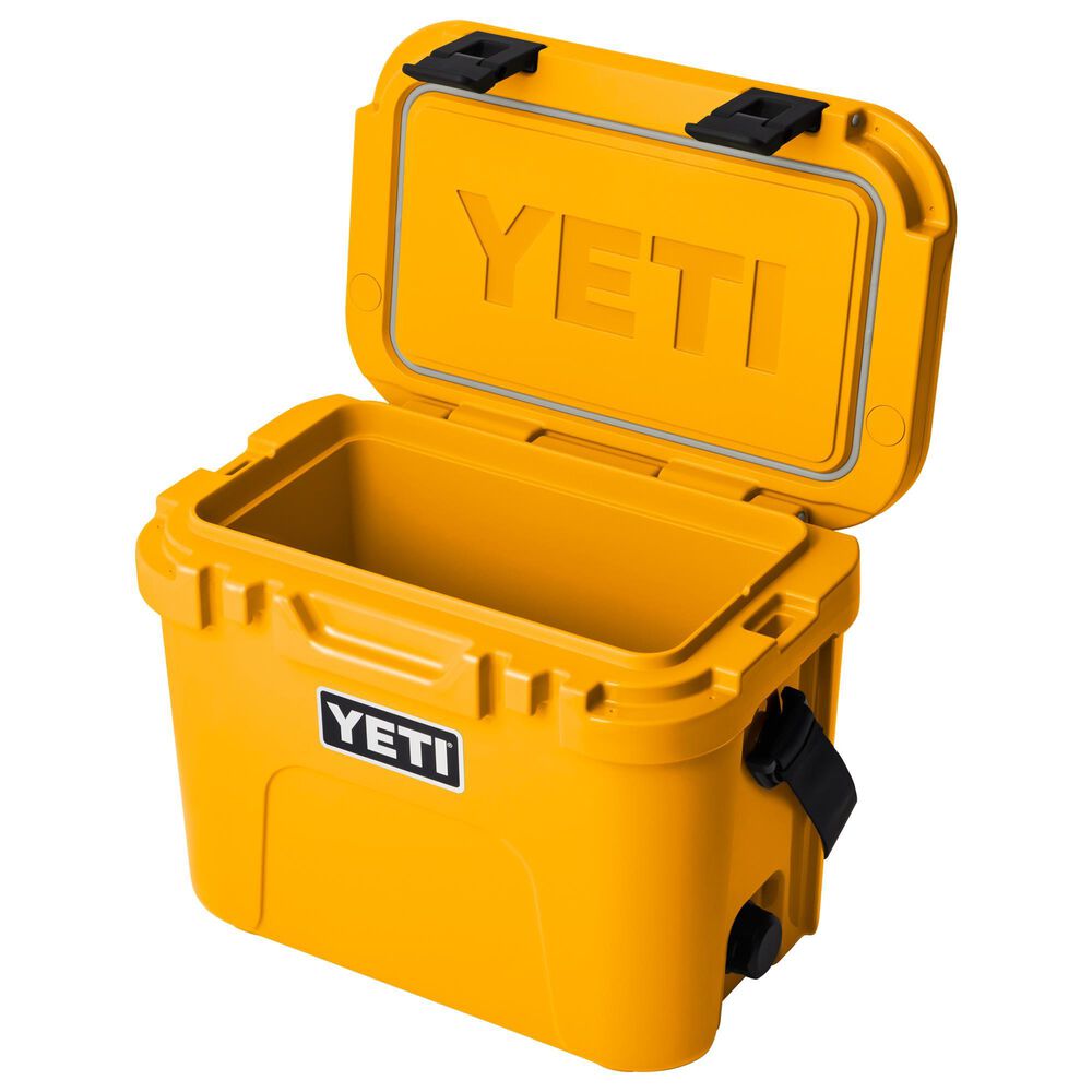 YETI Roadie 15-Quart Hard Cooler in Alpine Yellow, , large