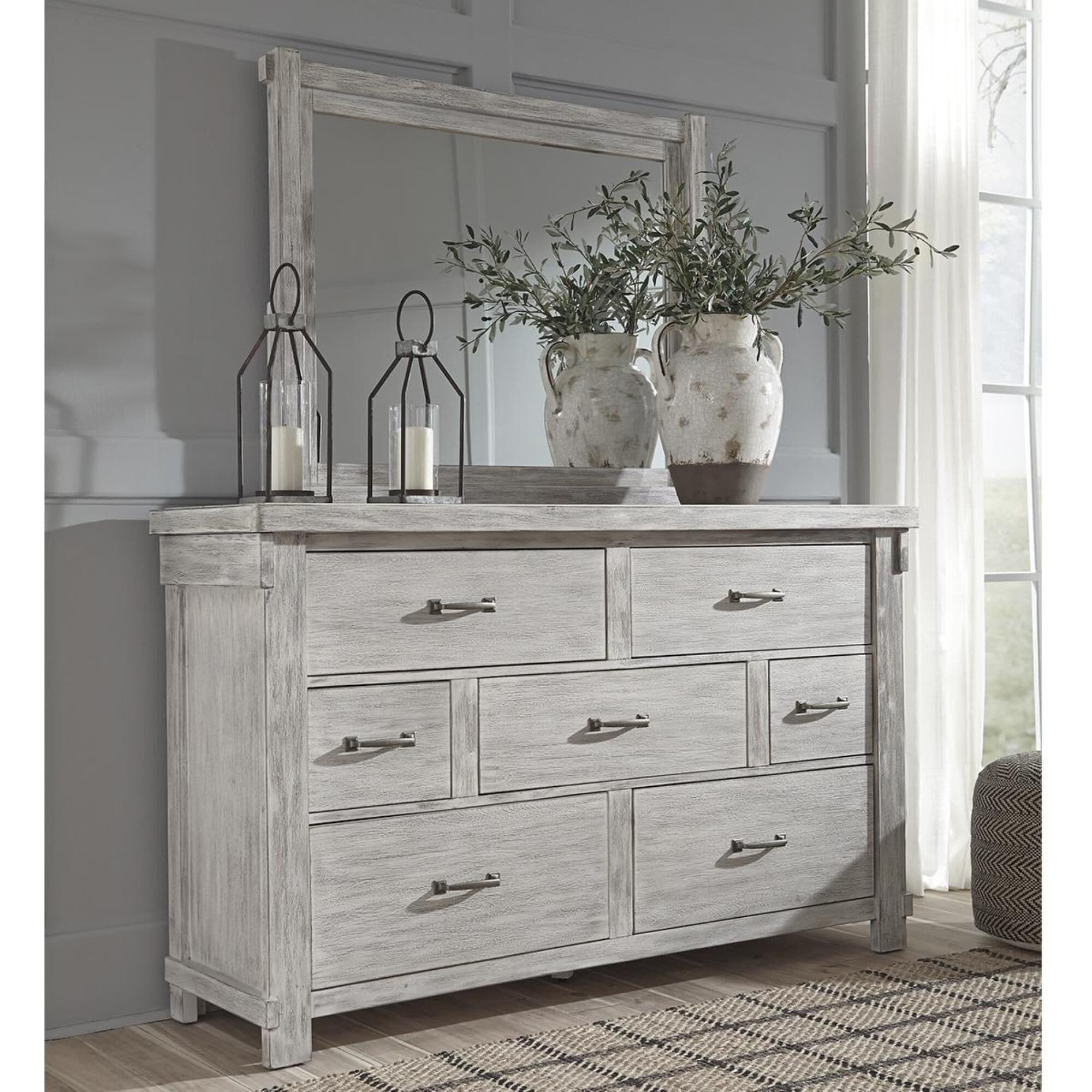 Distressed sales white chest