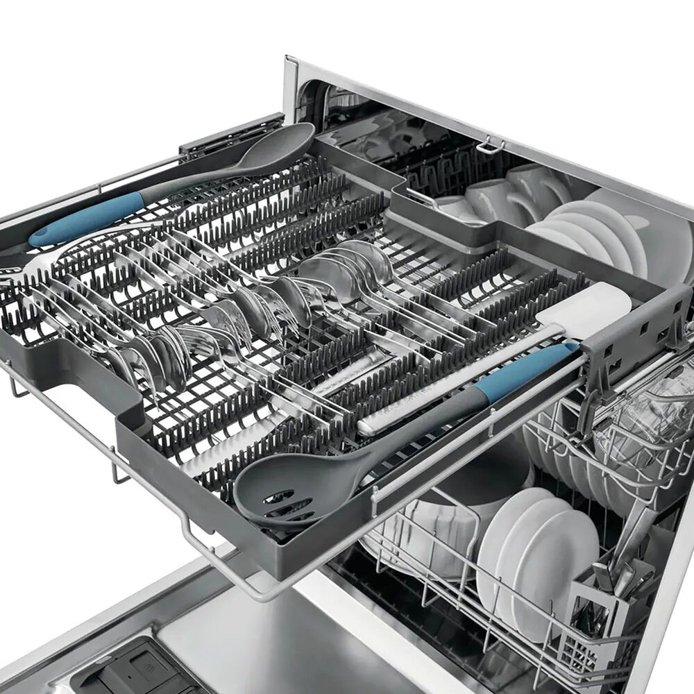 Frigidaire 24" BuiltIn Bar Handle Dishwasher with EvenDry in Stainless