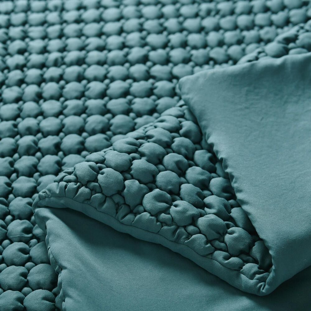 J. Queen Bold Cloud Puff 3-Piece King/Cal King Quilt Set in Teal, , large