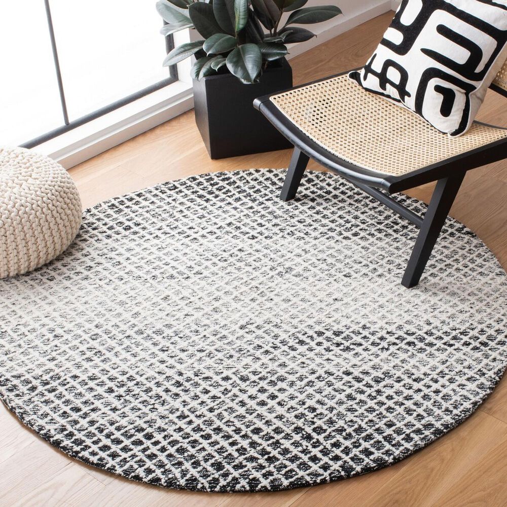 Safavieh Micro-Loop 5&#39; Round Black and Ivory Area Rug, , large