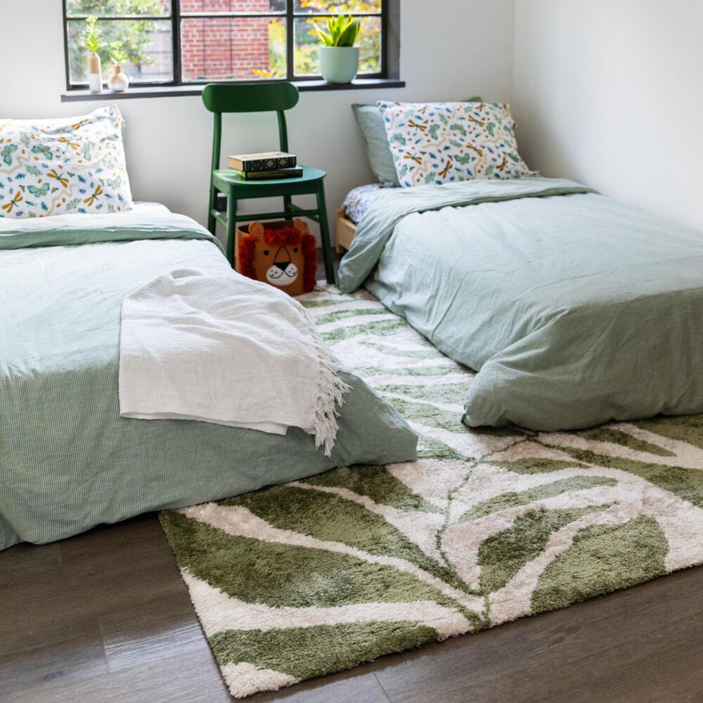 Balta Rugs Misan 4&#39;4&quot; x 6&#39; Green Area Rug, , large