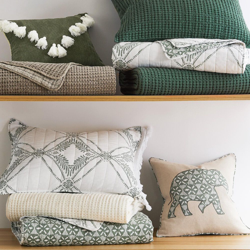 Levtex Kemala Sage 3-Piece Full/Queen Quilt Set in Sage and Cream, , large