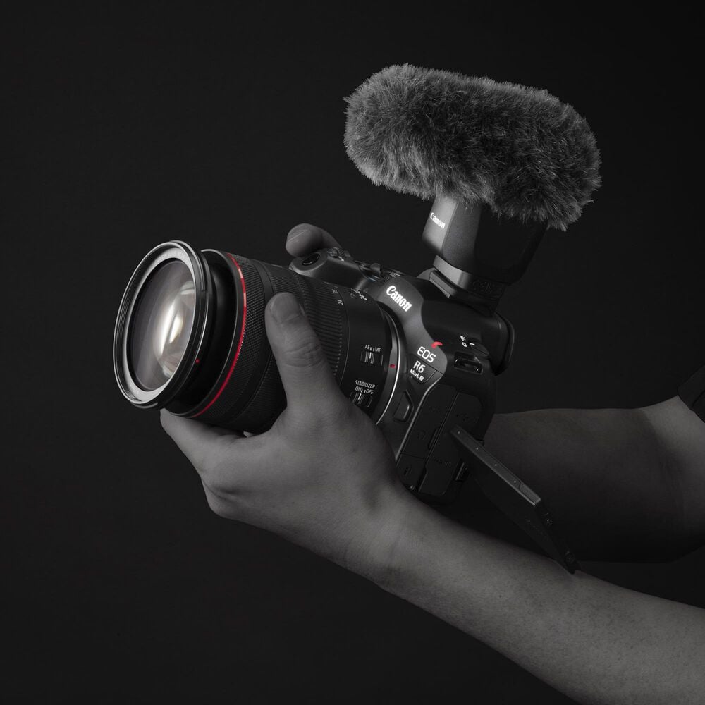 Canon EOS R6 Mark III Mirrorless Digital Camera Body Only in Black, , large