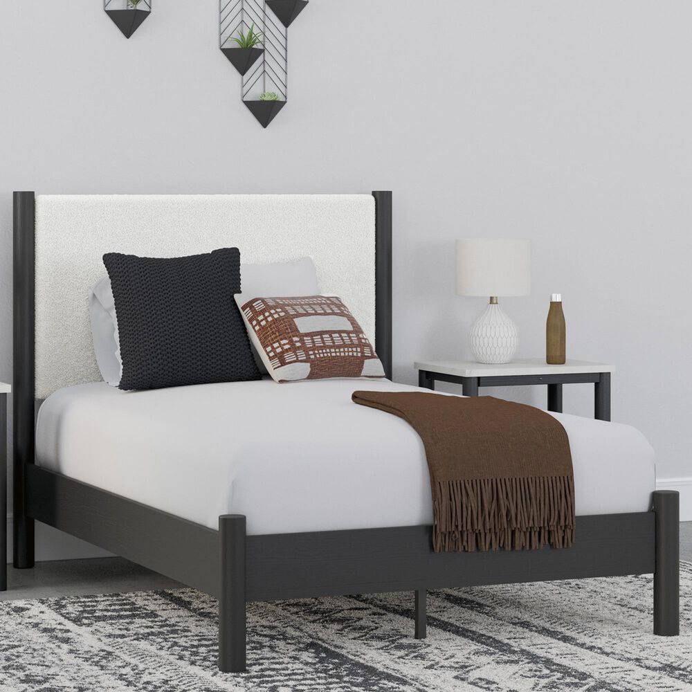 Ashley Cadmori Full Platform Bed in Black, , large