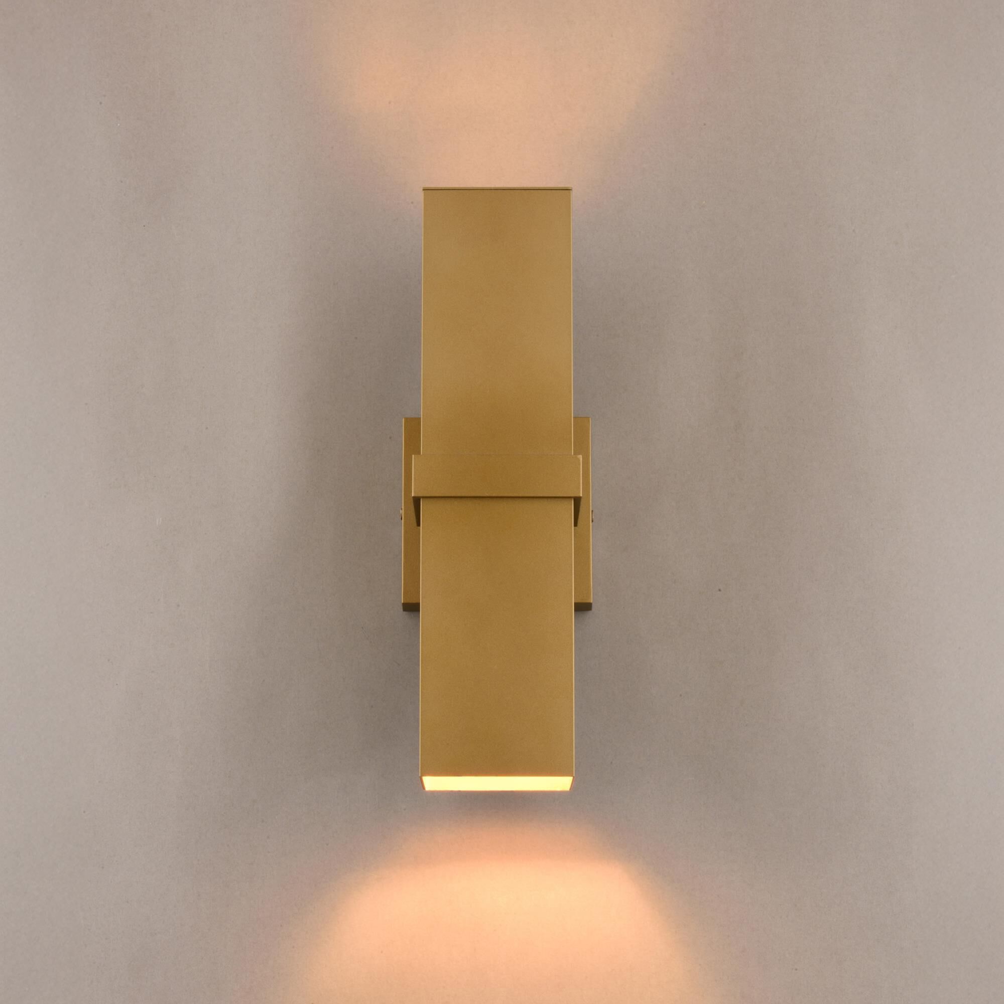 Vaxcel Lavage 2-Light Outdoor Wall Sconce in Honeycomb Gold