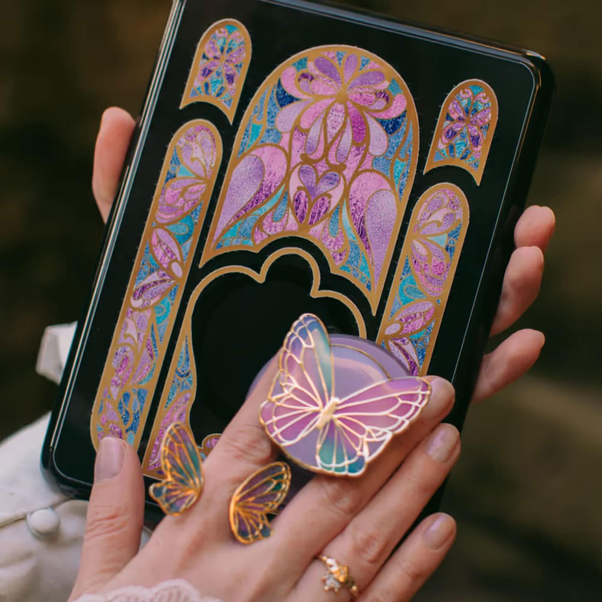 PopSockets MagSafe Circle PopGrip in Enamel Butterfly Prism