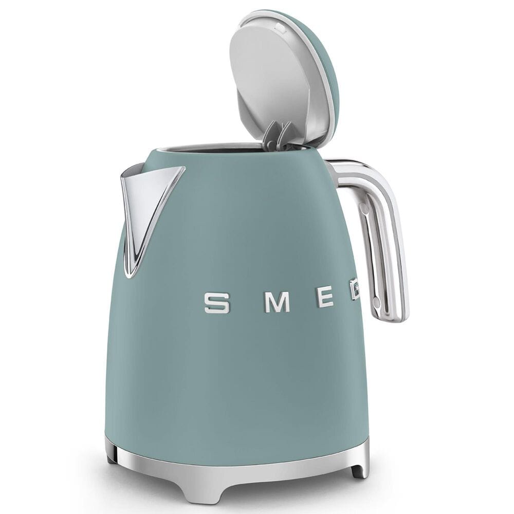 SMEG 1.7L Retro-Style Electric Kettle in Emerald Green, , large