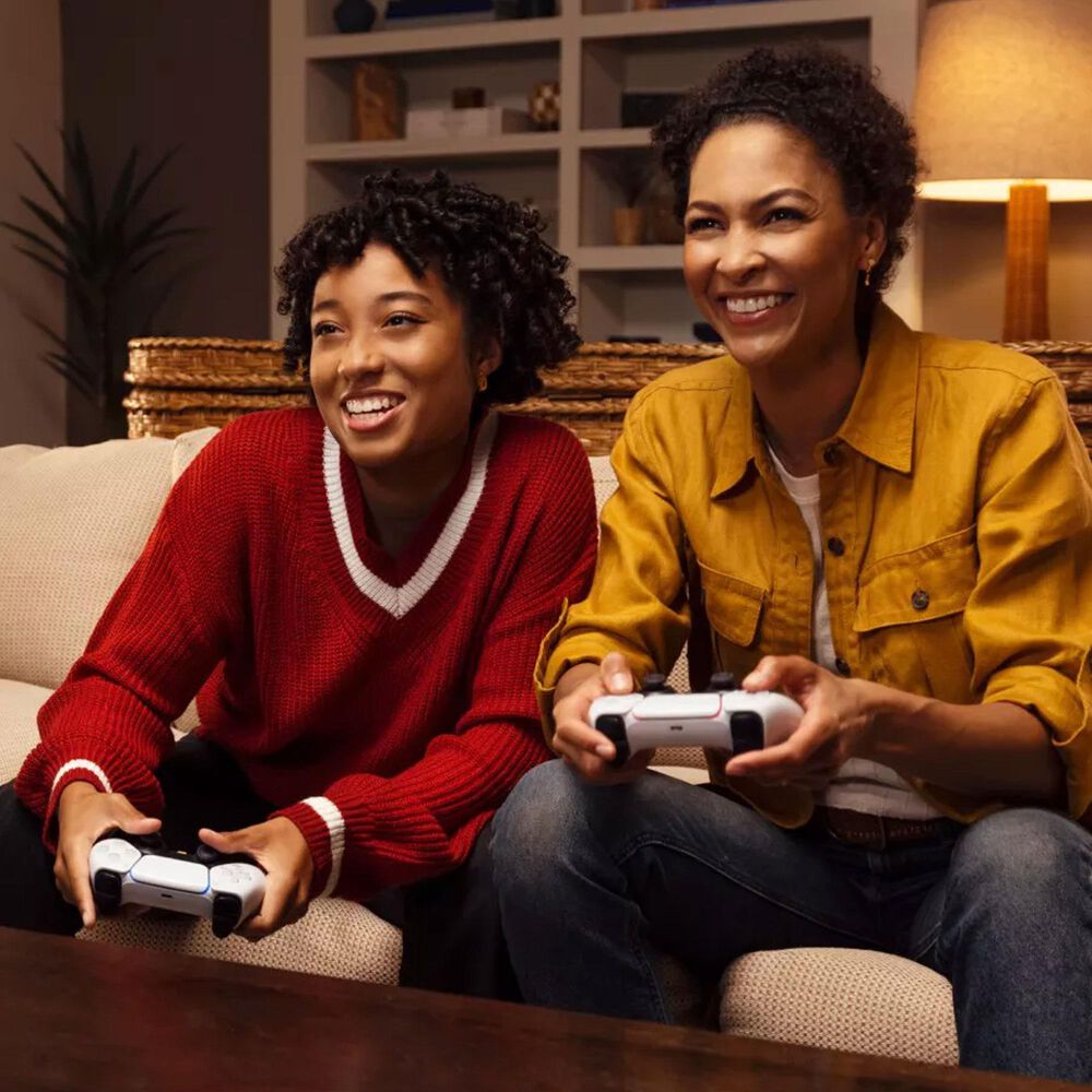 Sony DualSense Wireless Controller in White, , large