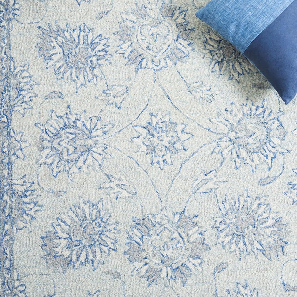 Safavieh Micro-Loop Traditional 6&#39; x 9&#39; Light Blue and Ivory Area Rug, , large