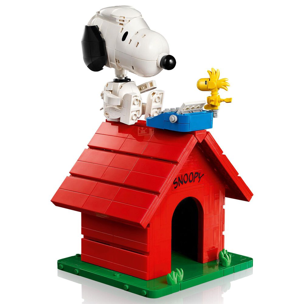 LEGO Ideas Peanuts Snoopy's Doghouse Building Set, , large