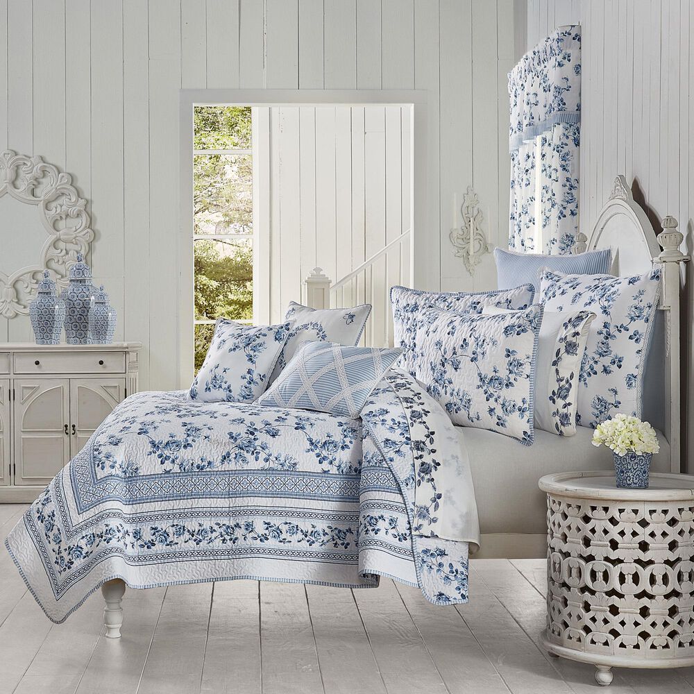 J. Queen New York Rialto 3-Piece Full/Queen Quilt Set in French Blue, , large
