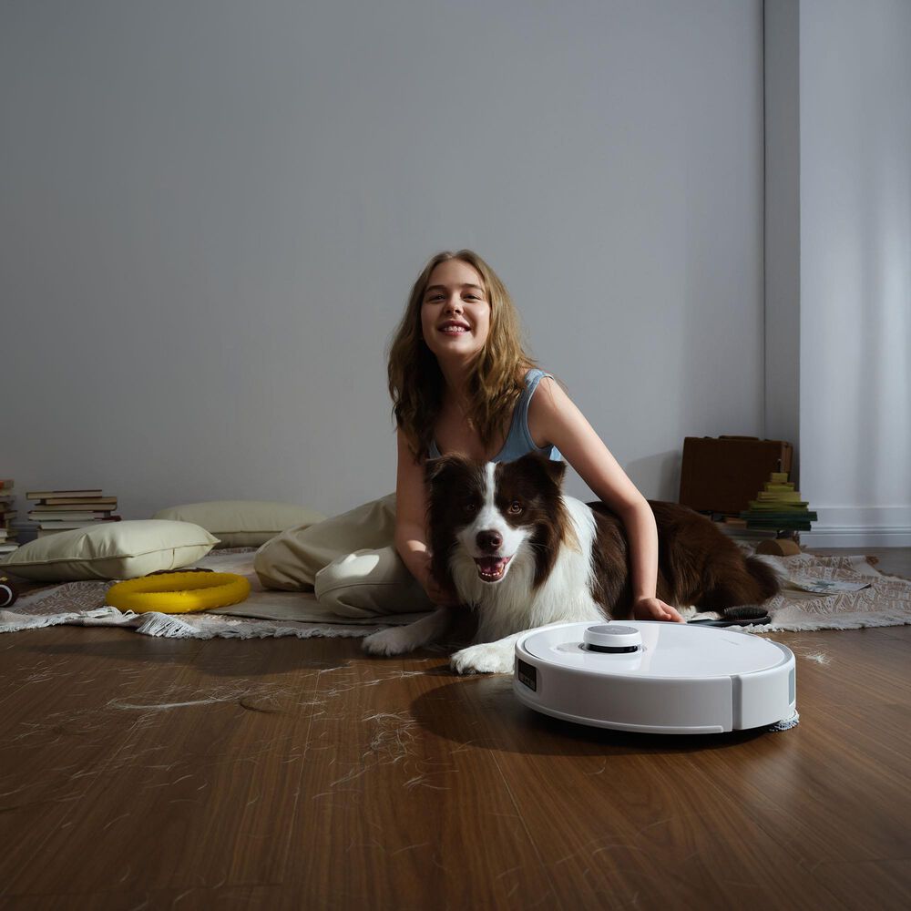 Roborock Qrevo Curv Robot Vacuum and Mop with Multifunctional Dock, 18,500Pa Suction, and Zero-Tangling Main Brush in White, , large