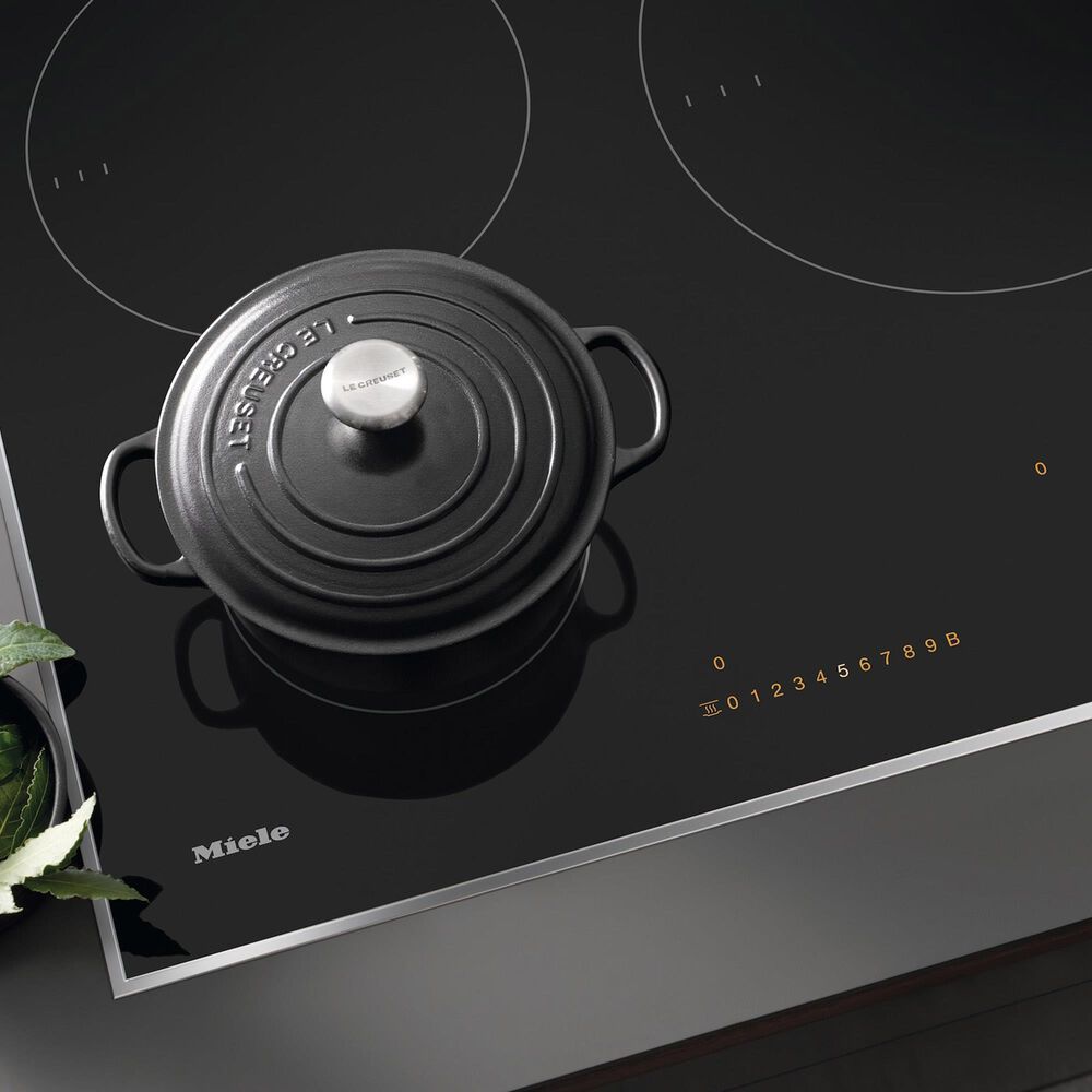 Miele 30" Smart Induction Cooktop in Black, , large