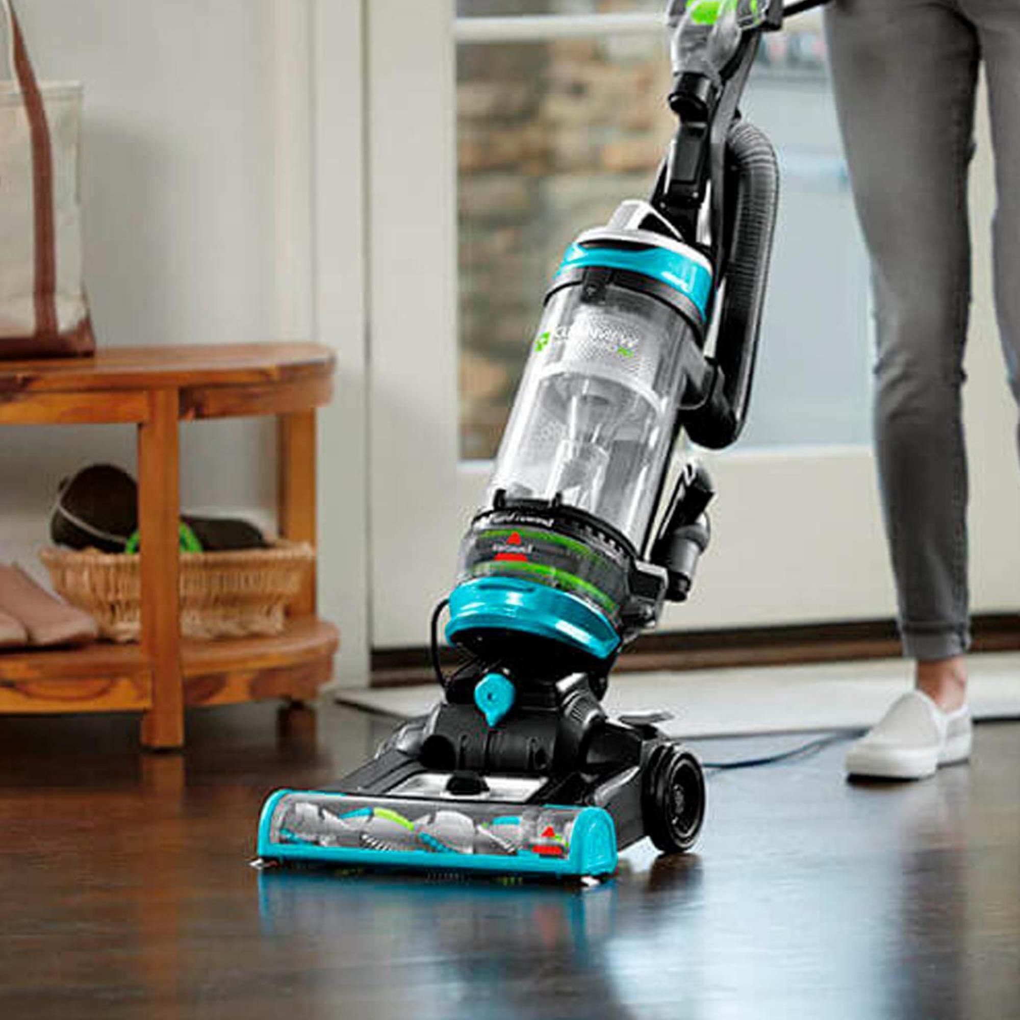 Bissell CleanView Swivel Rewind Pet 