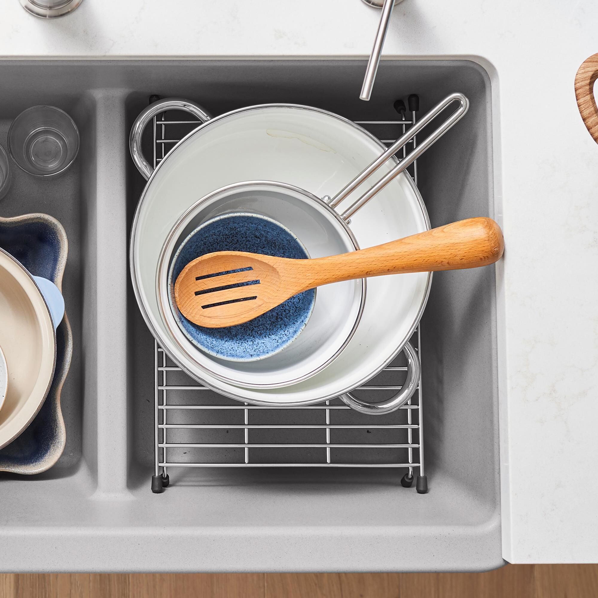 Blanco sink drying rack outlet