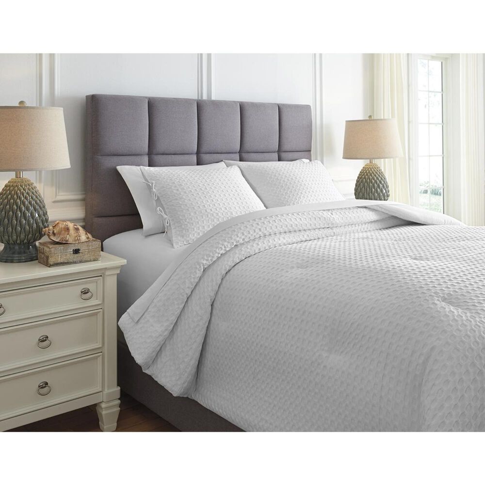 Signature Design by Ashley Maurilio 3-Piece Queen Comforter Set in White, , large