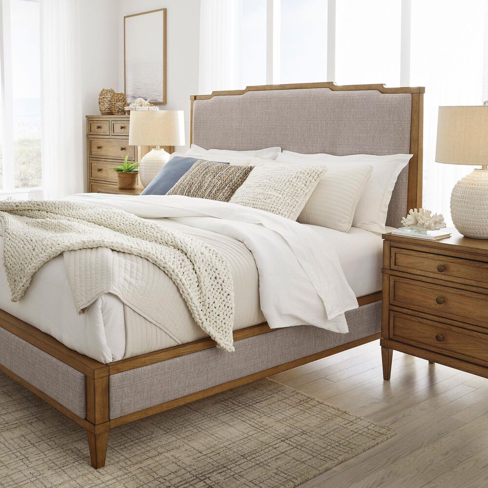 Ashley Sharlance 4-Piece King Panel Bedroom Set in Light Brown, , large