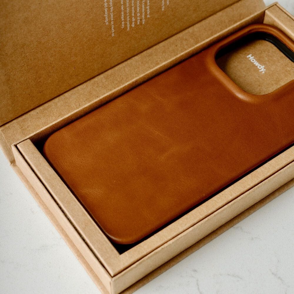 Bluebonnet Cases Minimalist Full-Grain Leather Case with MagSafe for iPhone 16 Pro in Saddle Tan, , large