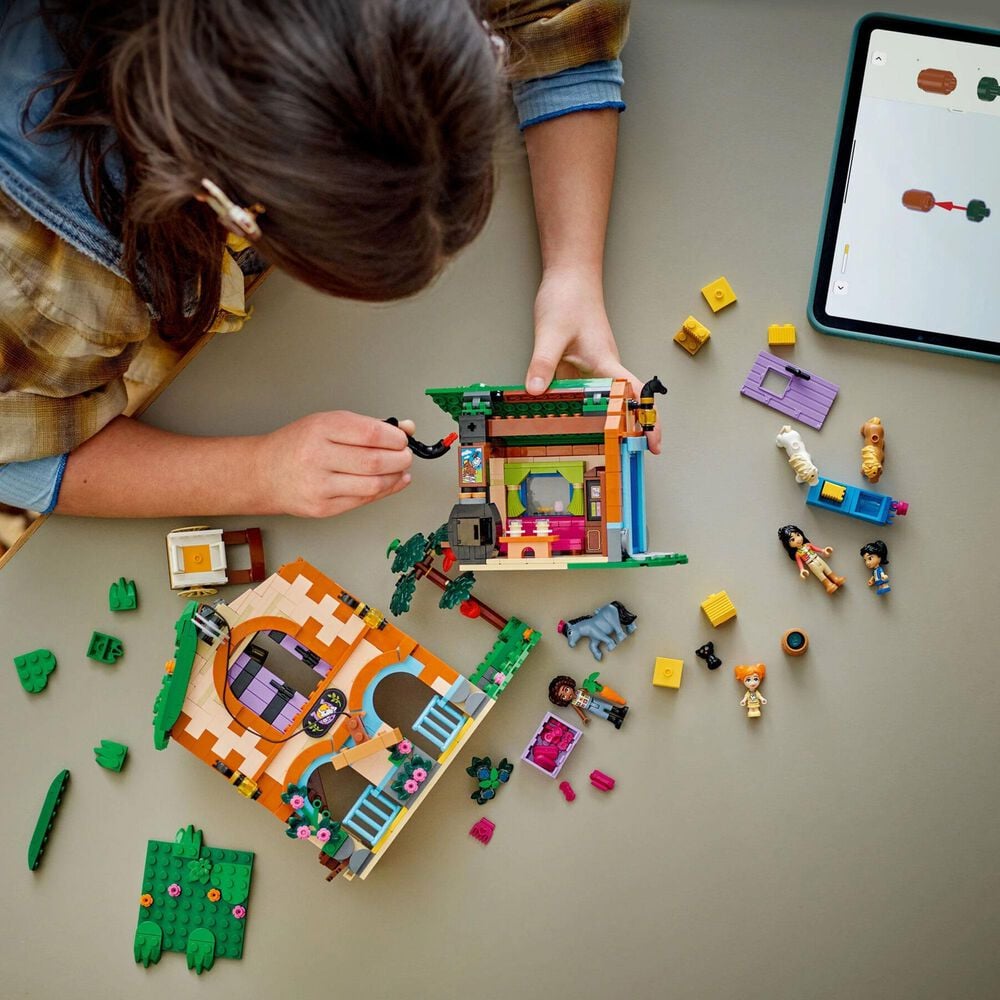 LEGO Pony Ranch and Stable Building Set, , large
