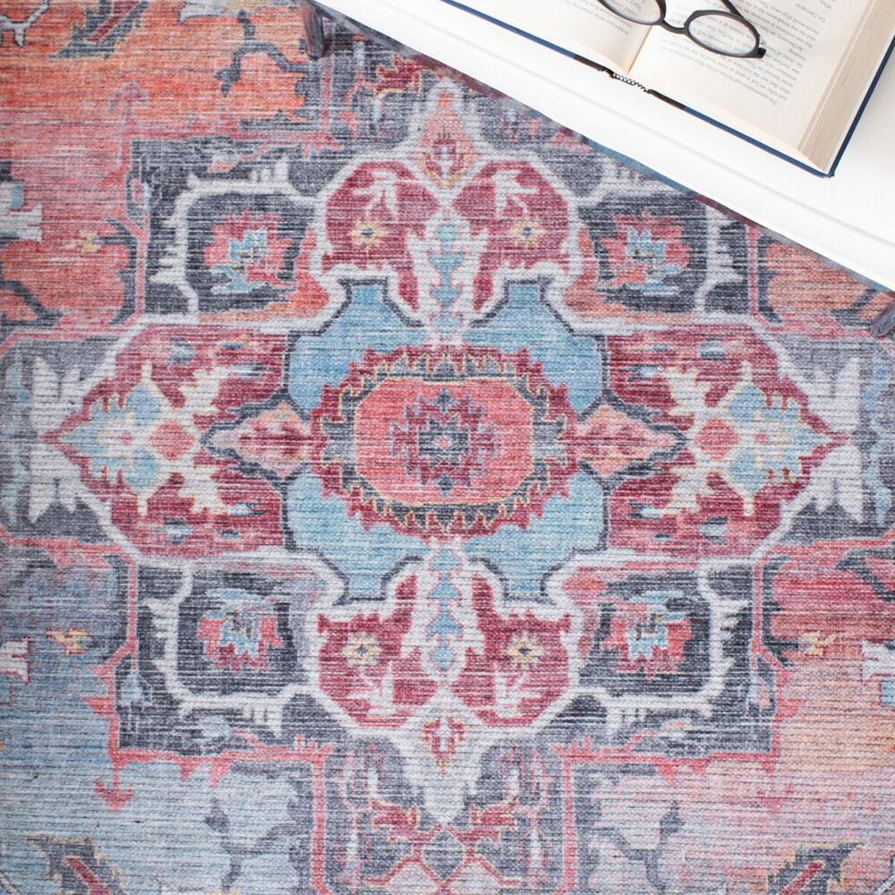 Safavieh Serapi  4&#39; x 6&#39; Rust and Ivory Area Rug, , large