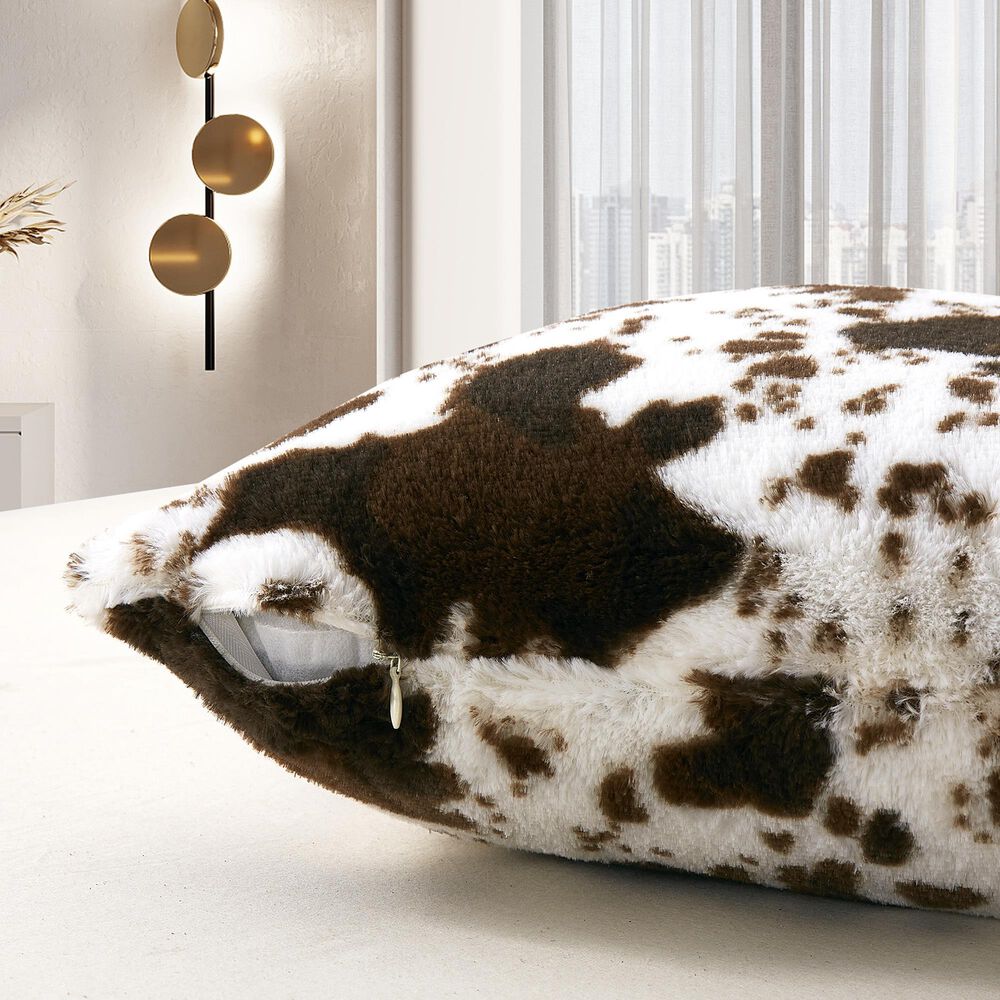 Duke Imports 18" Square Throw Pillow in Chestnut Rodeo, , large