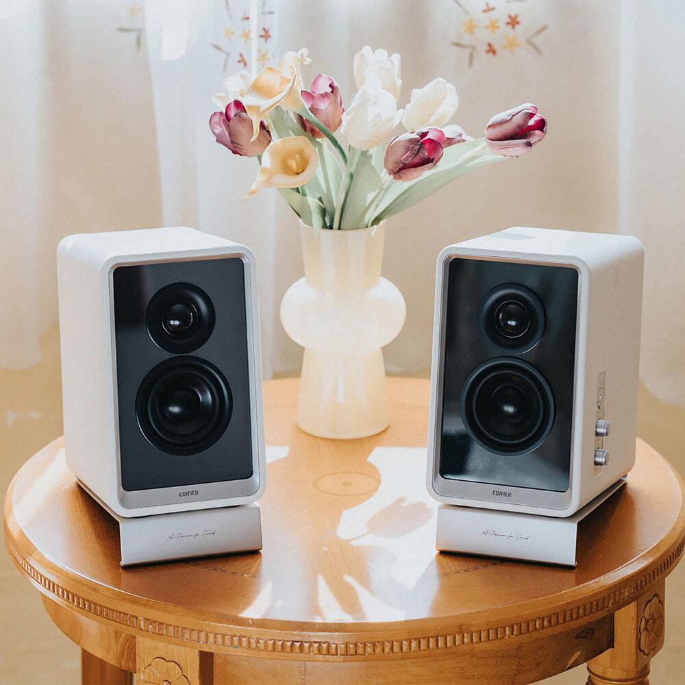 Edifier QR65 2.0 Hi-Res Audio Wireless Active Monitor Speakers Pair in White, , large