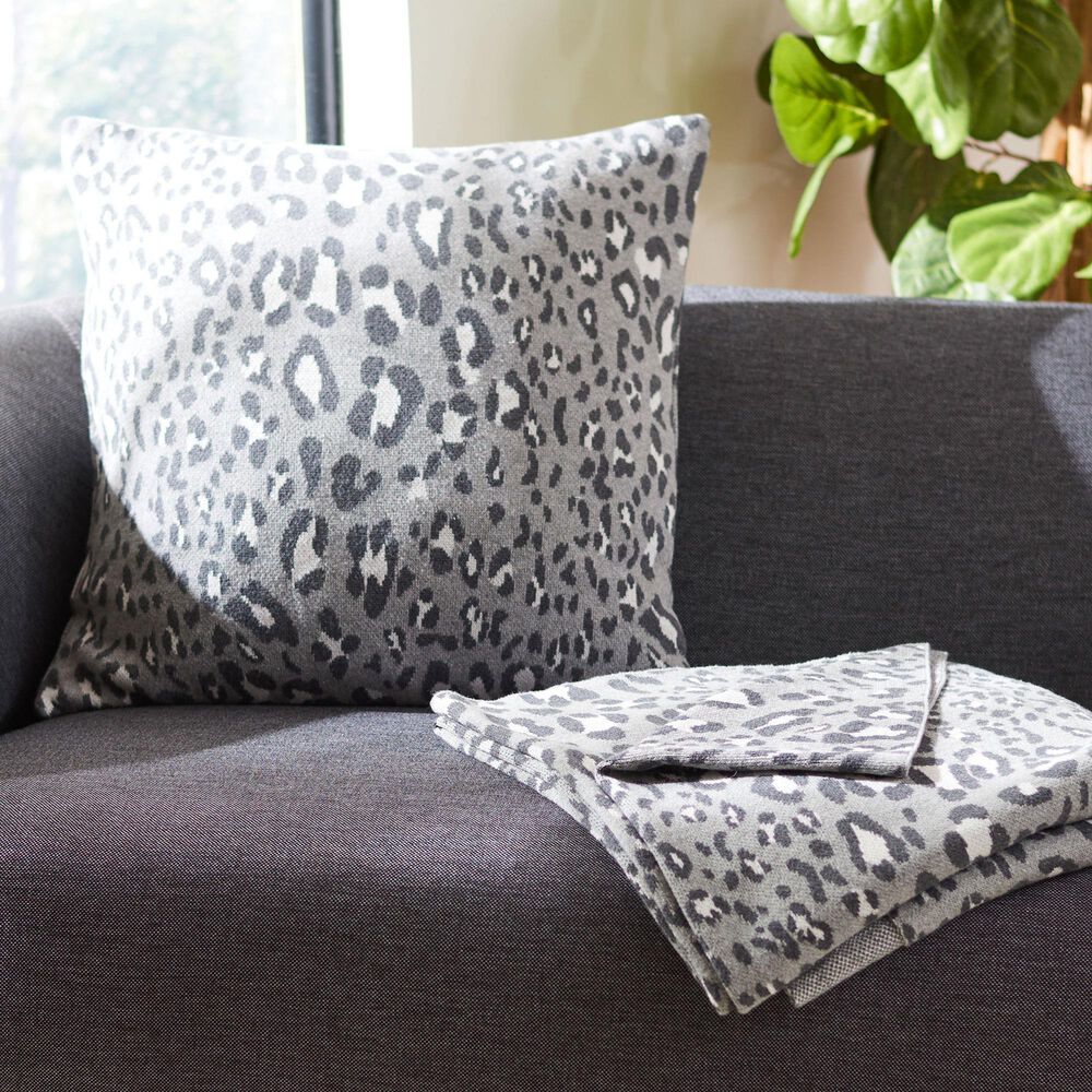 Safavieh Gwynn 18&quot; Pillow in Grey/Black, , large