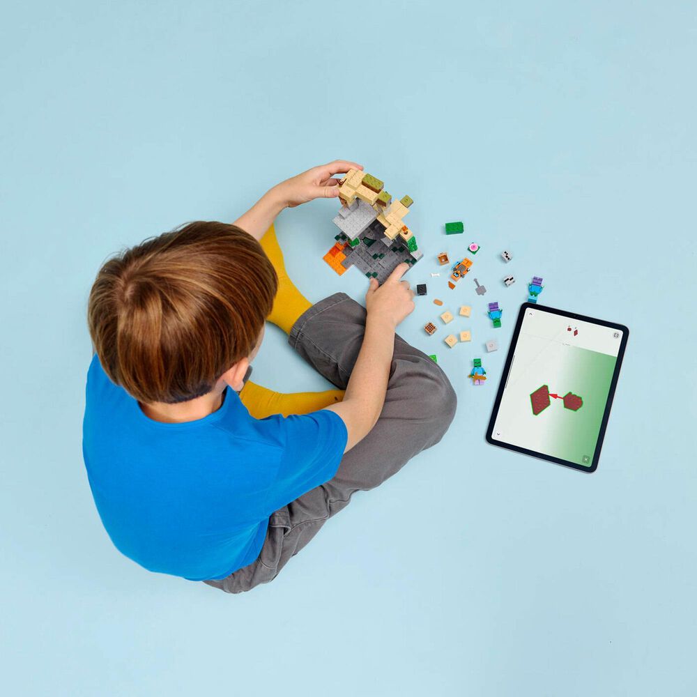 LEGO Minecraft Zombie Dungeon Building Set, , large