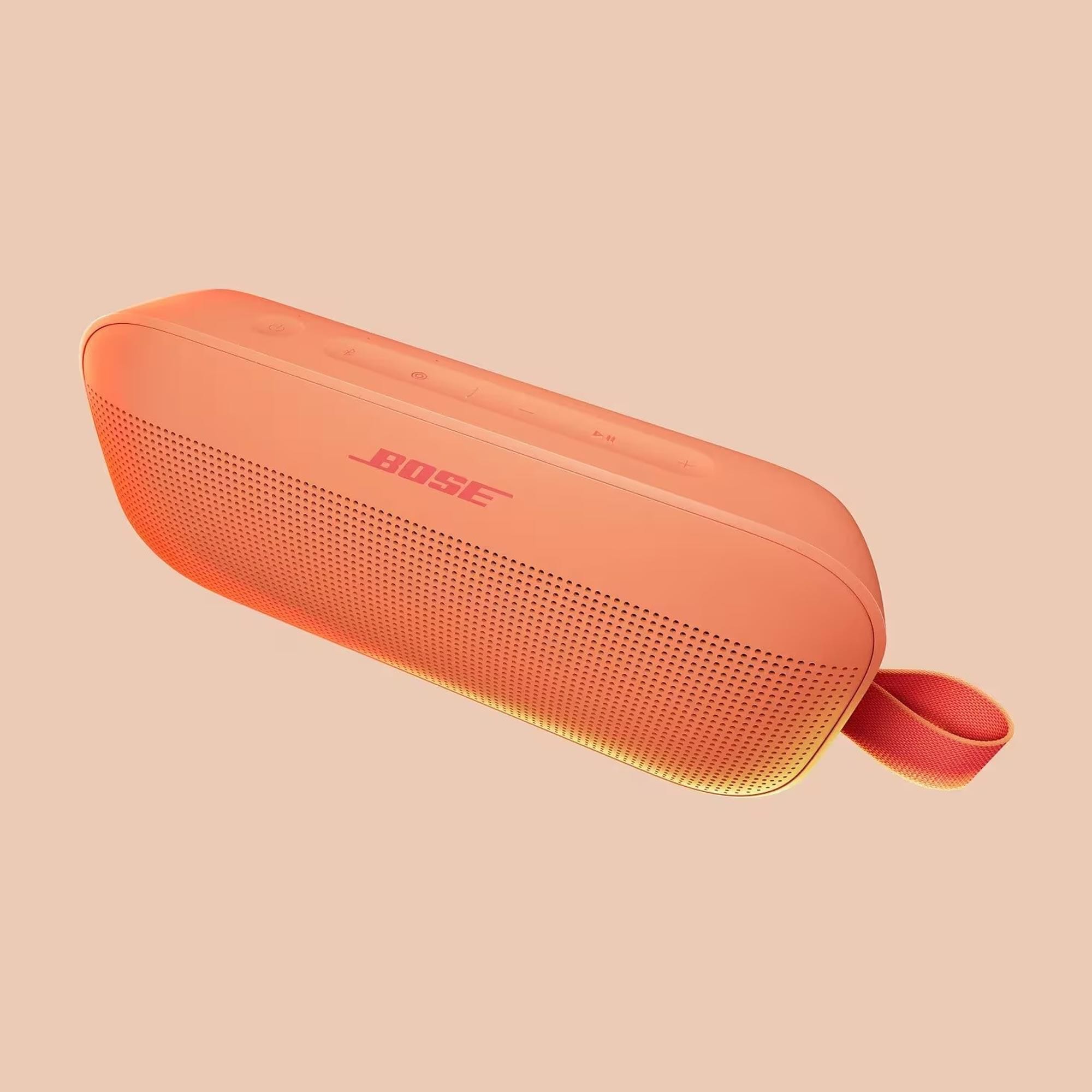 Bose SoundLink Flex Portable Speaker 2nd Gen in Sunset Peach
