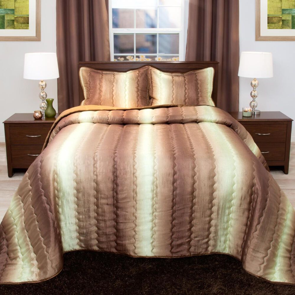 Timberlake Lavish Home Striped Metallic Full Bedspread 3-Piece Set in Chocolate/Taupe, , large