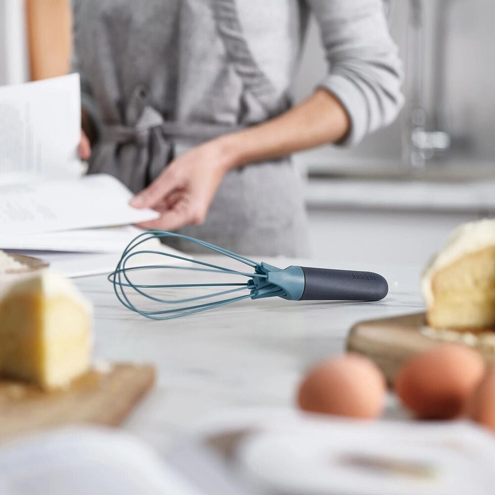 Joseph Joseph Twist Silicone Whisk, Blue