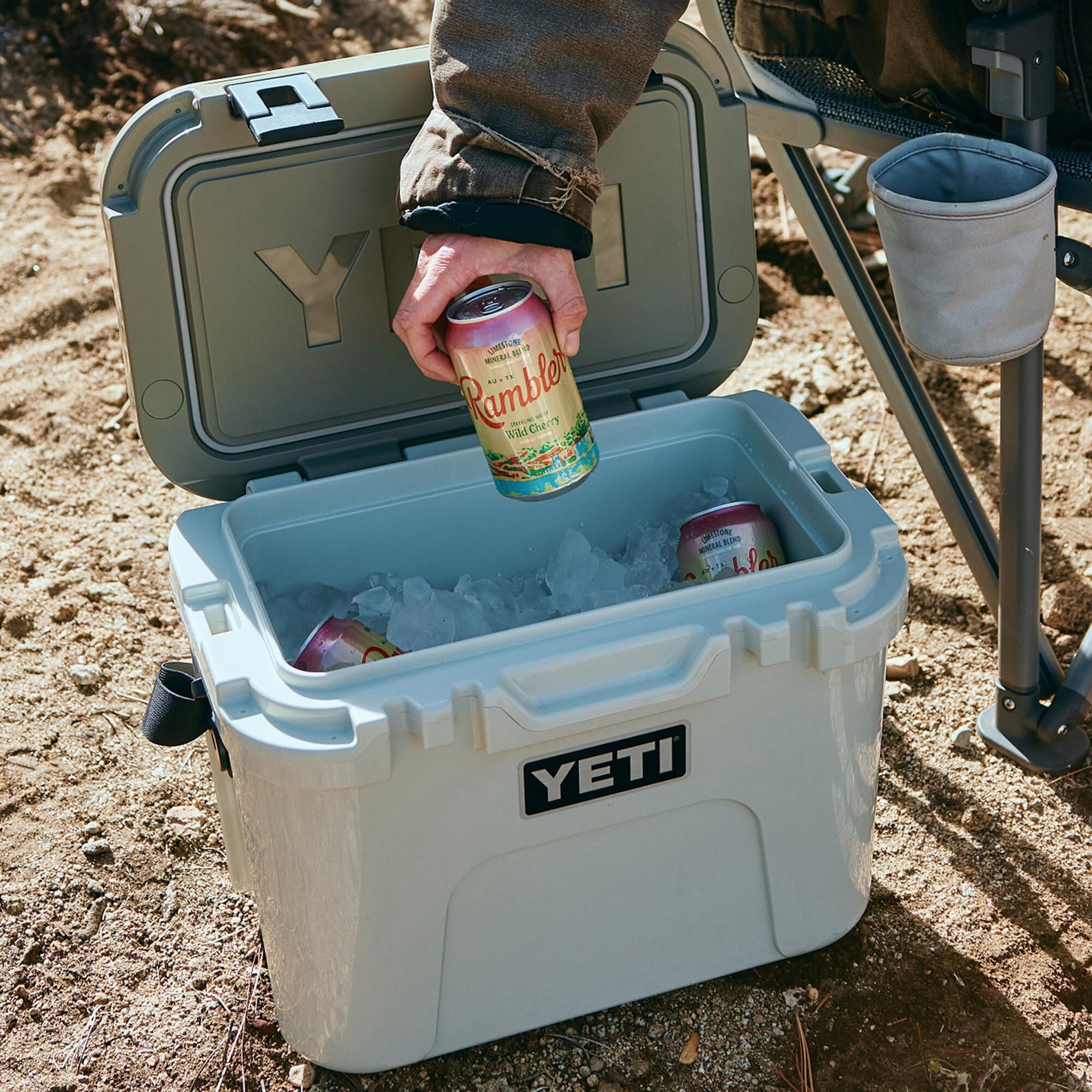 YETI Roadie 15 Hard Cooler in Ridgeline