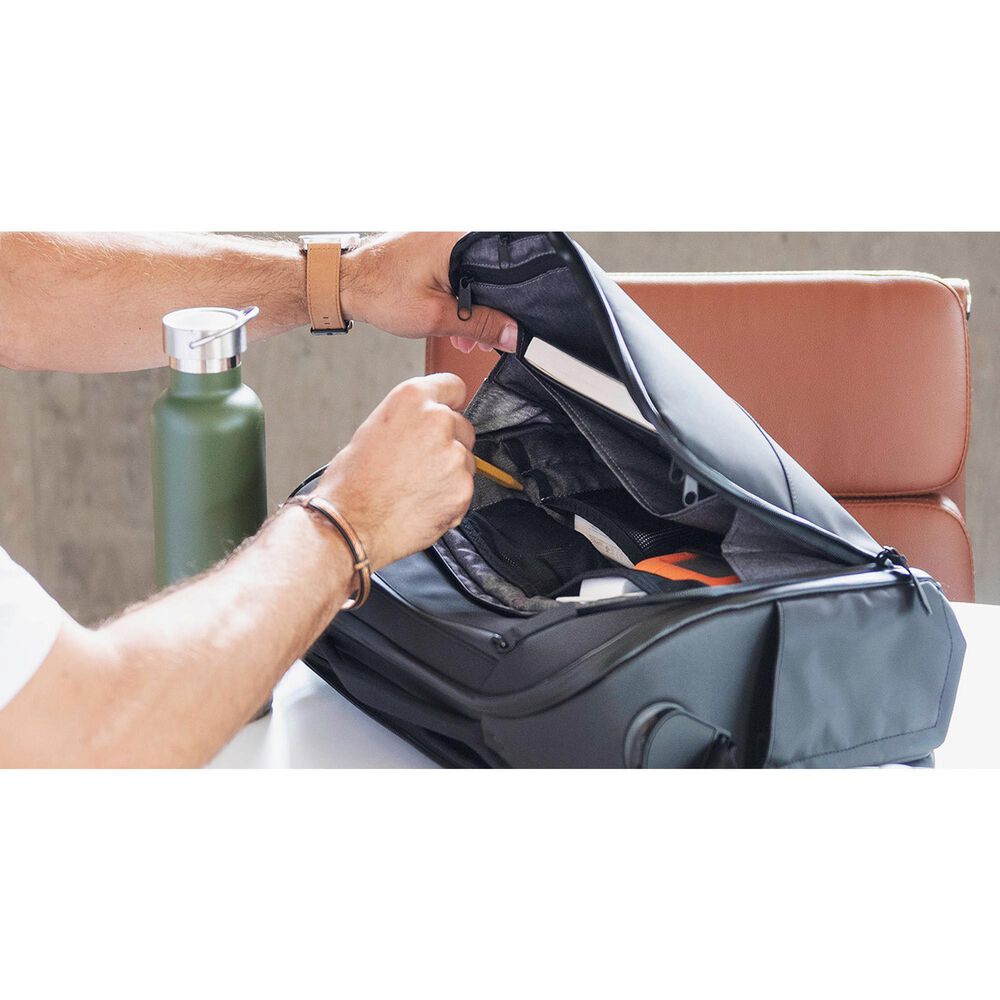 Nomatic Messenger Bag in Black, , large