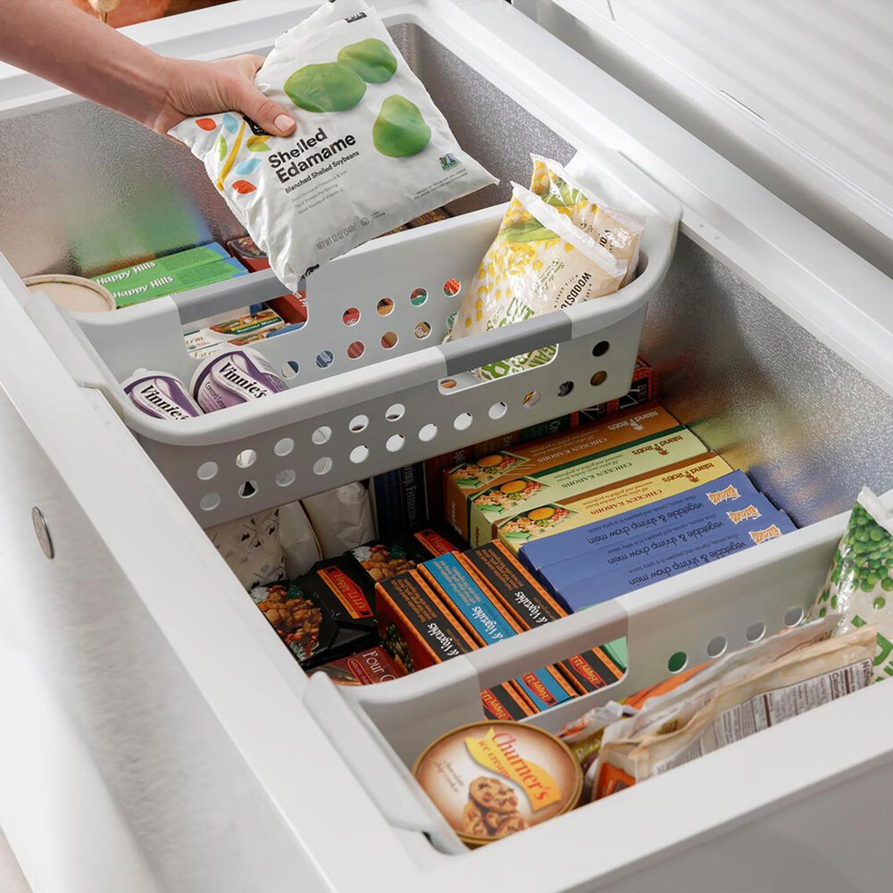 GE 8.8 Cu. Ft. Manual Defrost Chest Freezer in White, , large